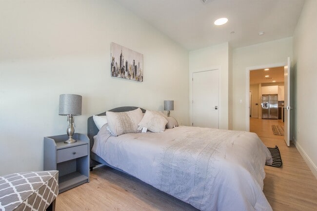 Building Photo - 3510 Bergenline Ave Unit 201