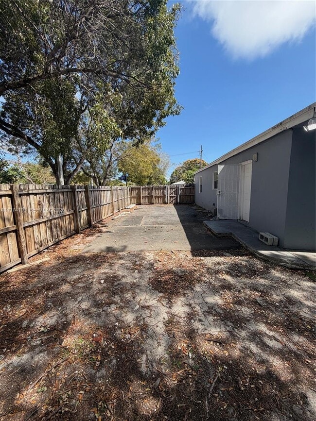 Photo - 6400 SW 58th Pl