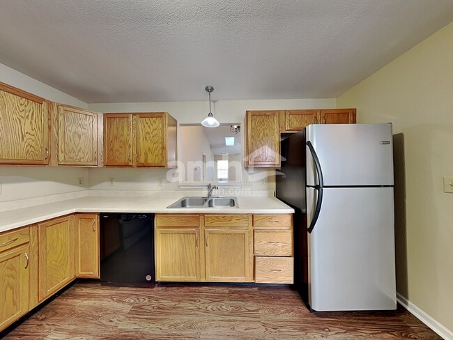 Photo - 18954 Prairie Crossing Dr