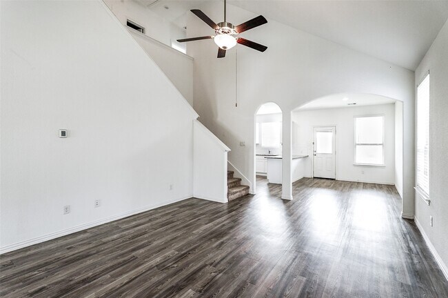 Photo - 9011 Beacon Mill Dr