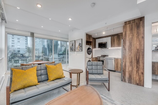 Photo - 1170 Barclay St Unit 405