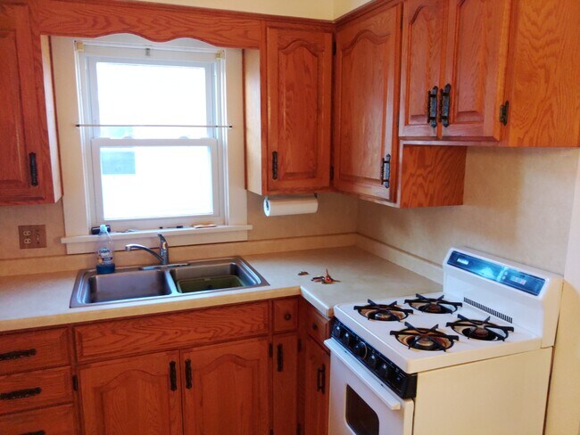 Photo - 2215 Prospect St