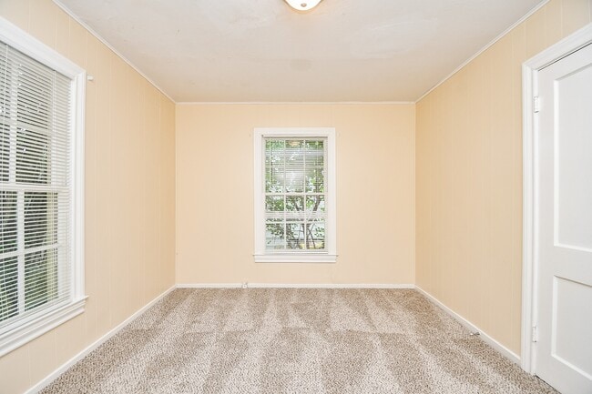 Photo - 225 17th Ave N