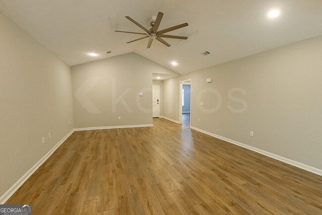 Photo - 132 Cottage Grove Rd