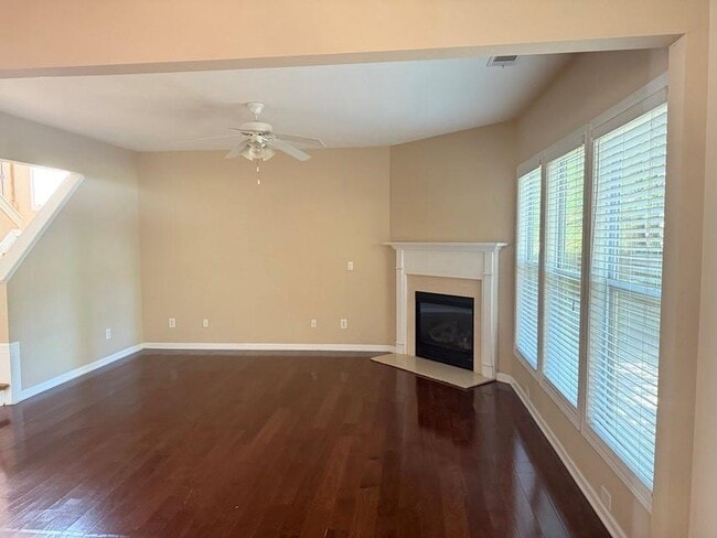 Photo - 4290 Bridgeton Ct