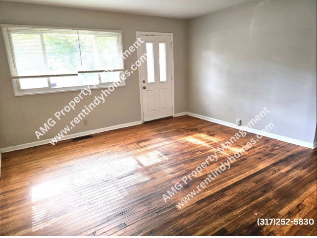 Photo - 1365 Farley Dr
