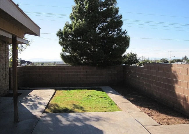Photo - Fully Furnished Rental