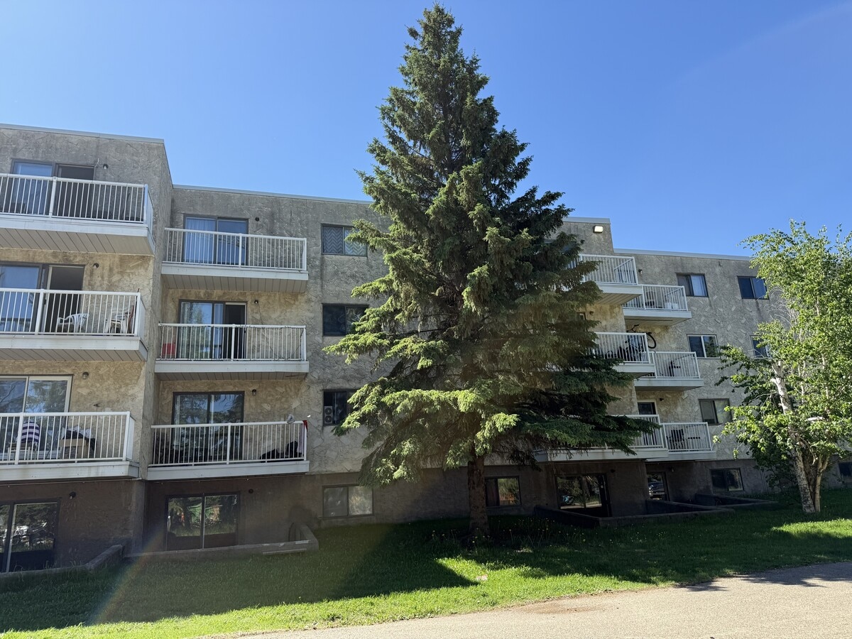 Photo - Calahoo Court 400 Calahoo Rd Unité CC-405