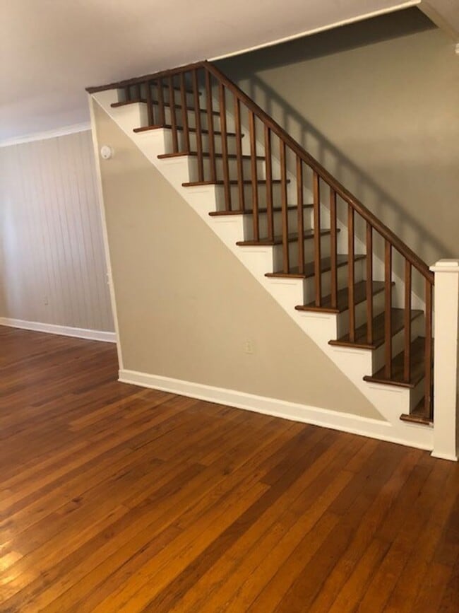 Photo - Great location in Garden District seconds from Downtown and LSU.