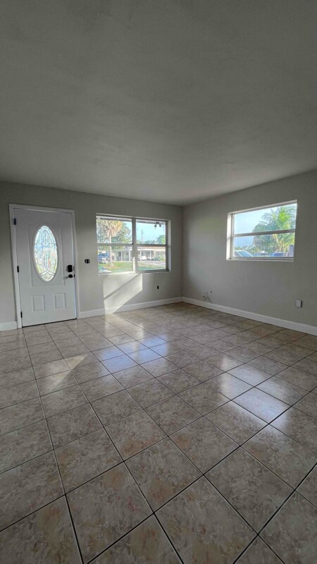 Photo - 775 Snead Cir