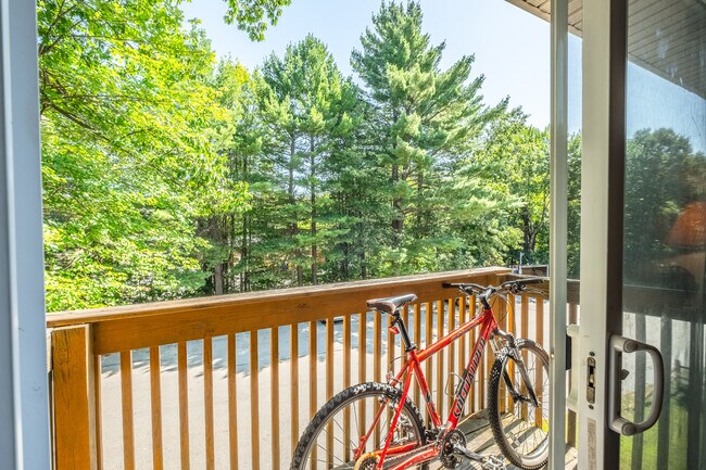 Photo - Riverview Apartments