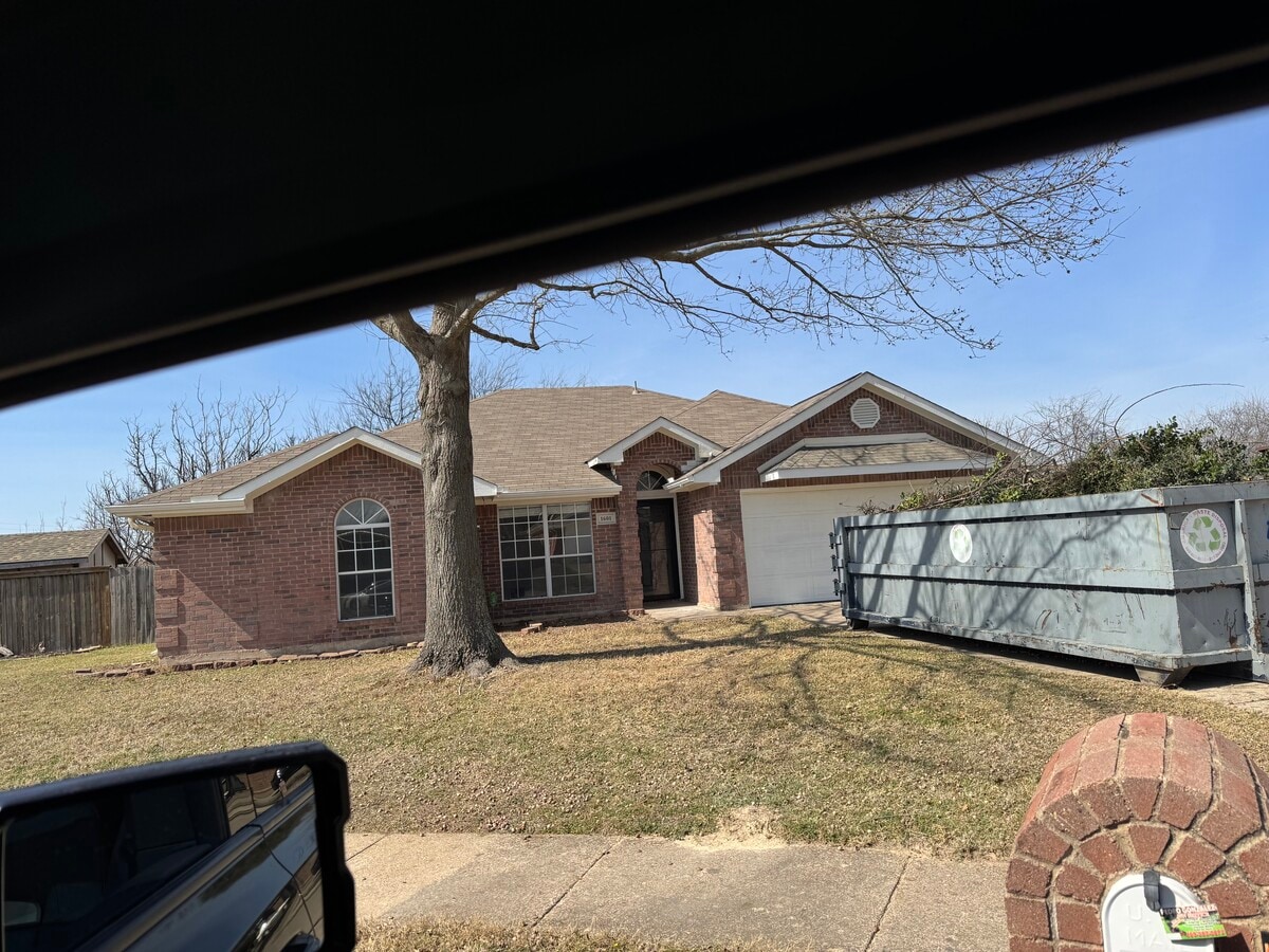 Photo - 1601 S 3rd St