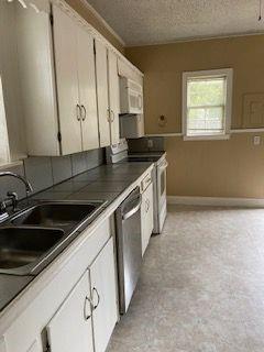 Photo - 3366 S 7th St