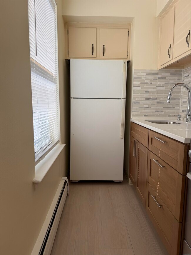 Photo - 239 Crescent Ln Unit 8