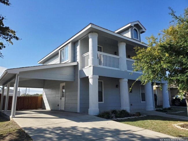 Building Photo - 422 Pharis St Rental