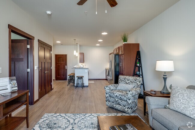 1 BR, 1 BA - 785SF - Trails Edge Apartments