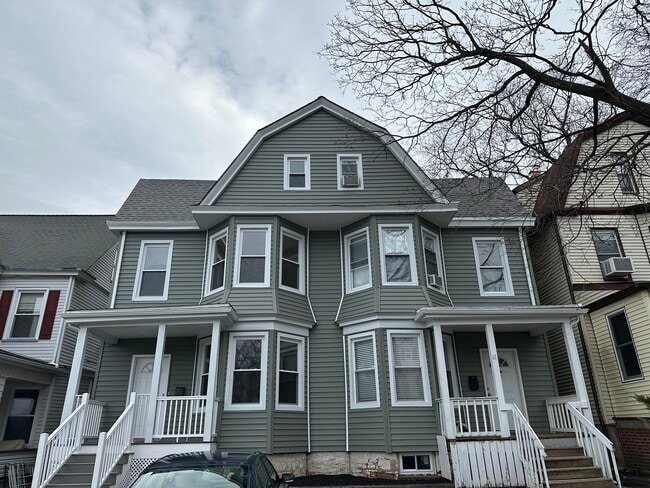 Building Photo - 59 Arnold Ter