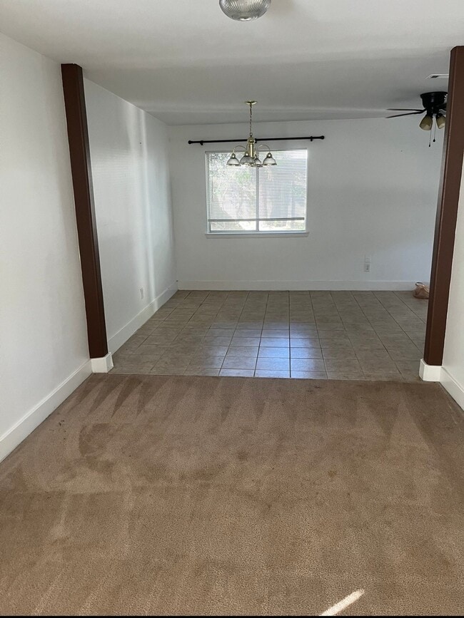 Photo - 809 Dragonfly Dr