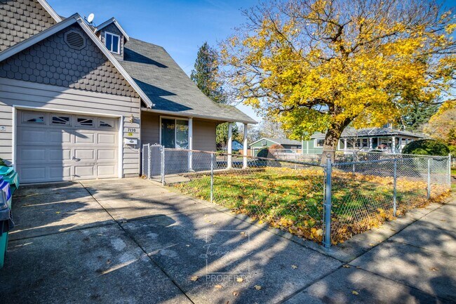 Photo - 3 Bed 2 Bath Duplex in Brentwood-Darlington | MOVE IN SPECIAL Unidad 7130