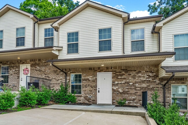 Photo - 428 Glenstone Springs Dr