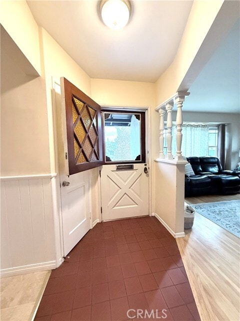 Photo - 970 W 8th St