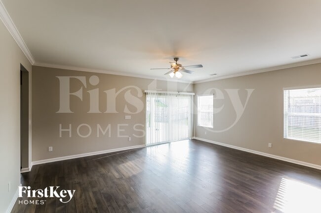 Photo - 1424 Mountain Laurel Ln