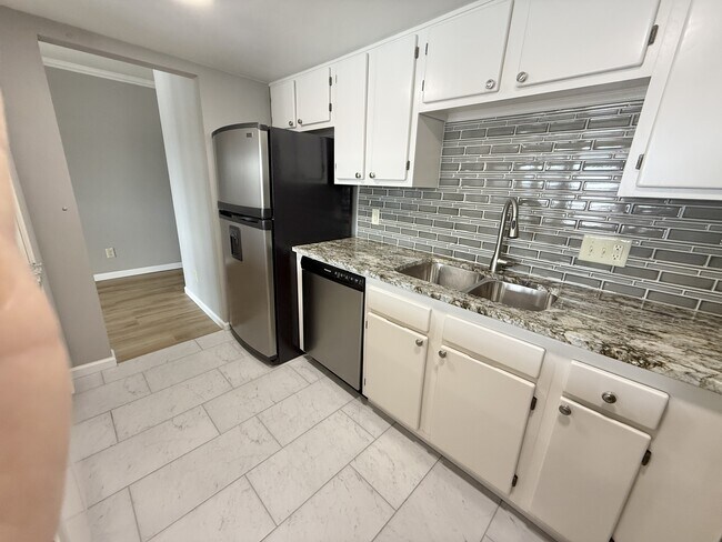 142 Lake Hamilton Dr