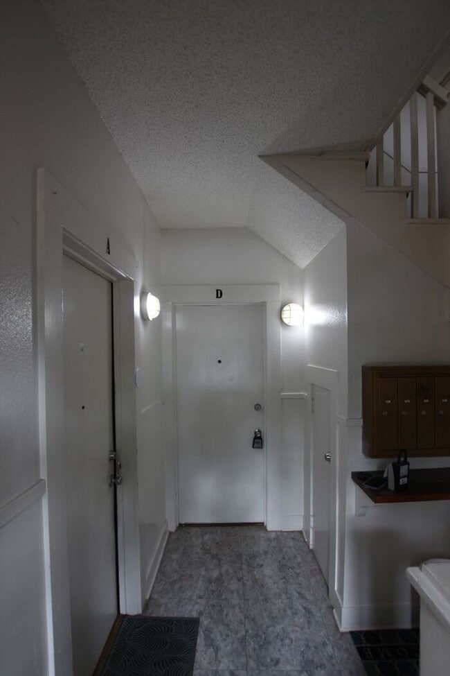 Photo - Schedule A Tour Today! 1 Bedroom 1 Bath Apartment in the Heart of Tyler!