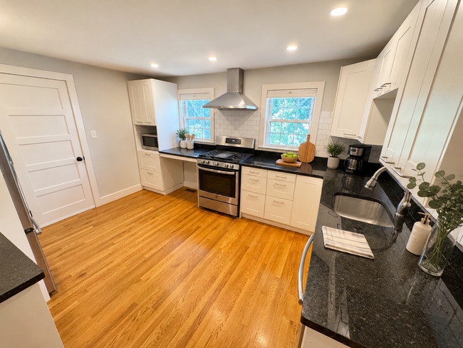 Photo - 37 Hillcrest Cir Unit 1