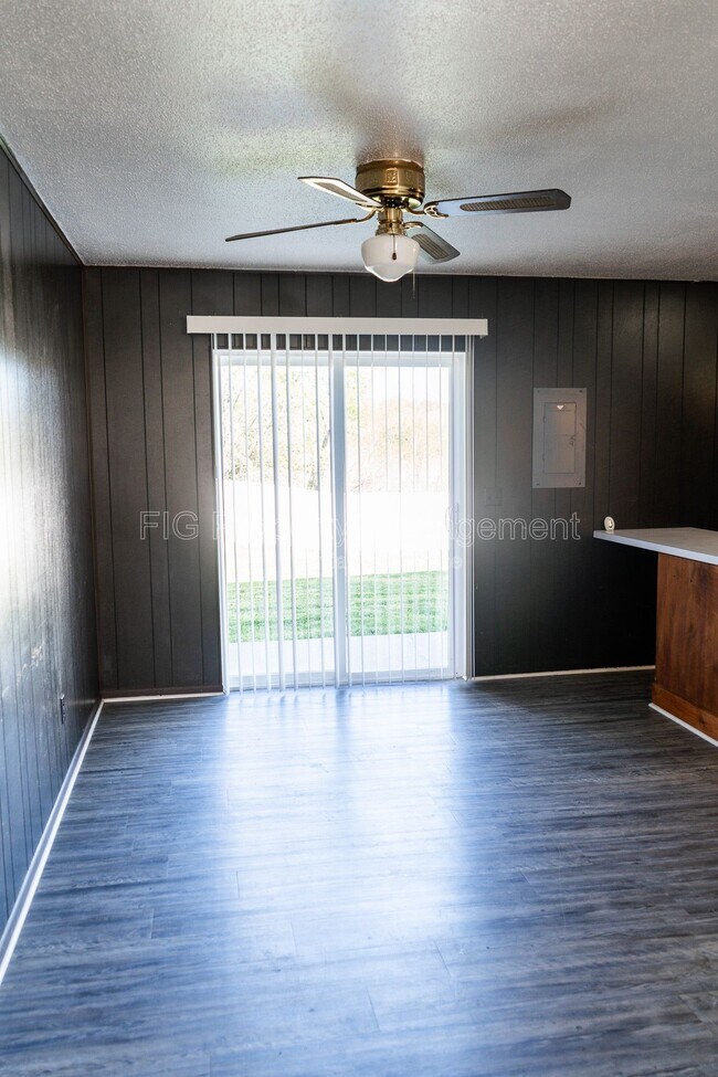 Photo - 3104 E Gov John Sevier Hwy Unit 18