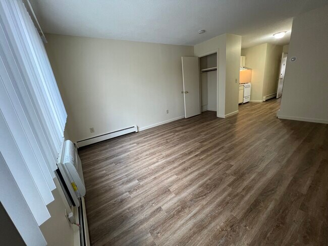 Photo - East Bay Apartments