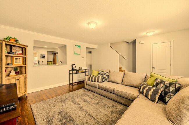 Photo - 4721 S Falkirk Dr