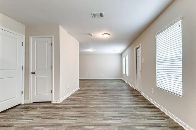Photo - 15766 Del Norte Dr House