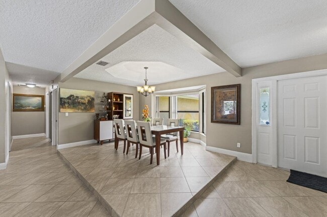 Building Photo - 13679 Callington Dr Rental