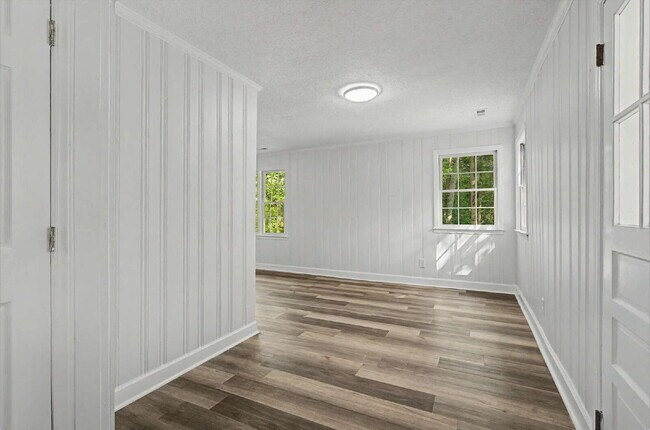Ranch Home on Private lot in Chapel Hill