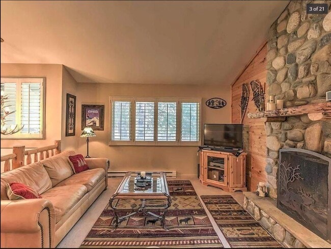 Photo - 240 Vasquez Rd