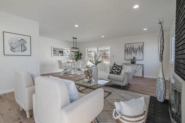 Photo - 7675 Sunset Ave