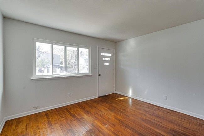 Photo - 1002 Belmeade Ave Unit 1002 Belmeade Ave Apt A