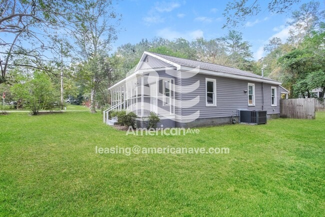 Photo - 2303 Haile St