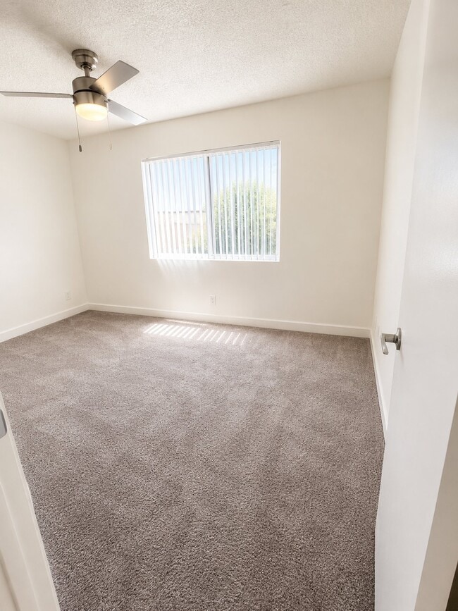 Photo - 633 S Johnson Ave Unit 667-L