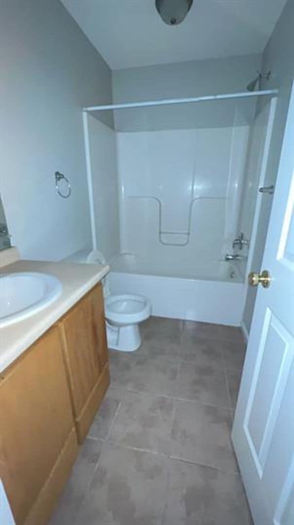 Photo - 44 Webb Ct NE
