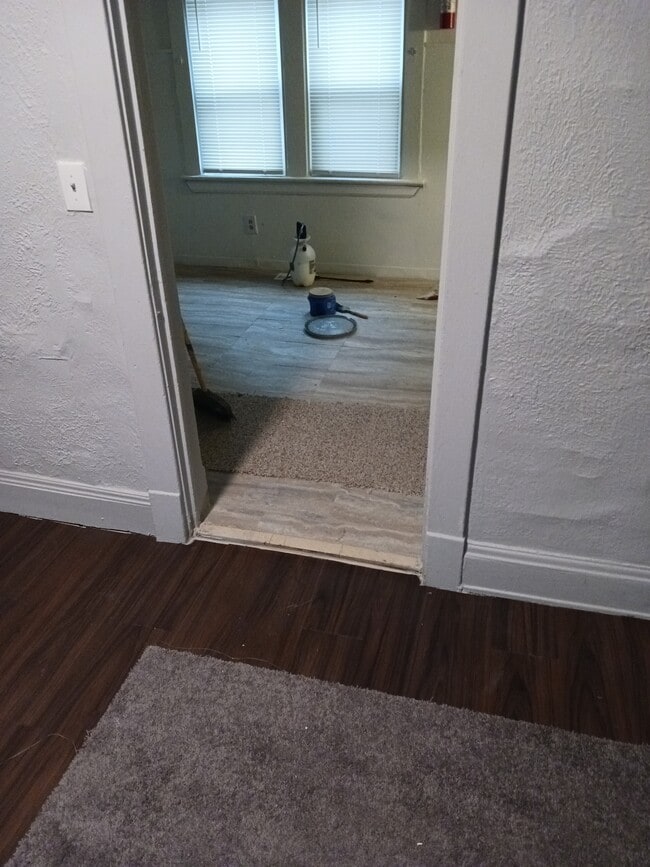 Photo - 11817 Continental Ave