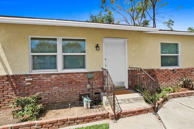 Photo - Rose Dr Duplex Unit 12409 Rose Dr
