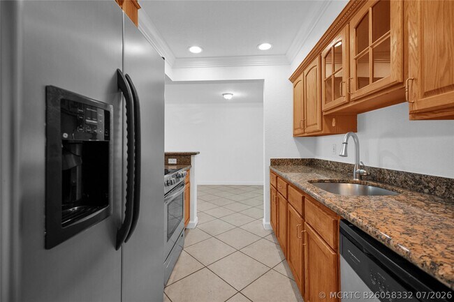 Building Photo - 1515 E Broward Blvd Unit 126