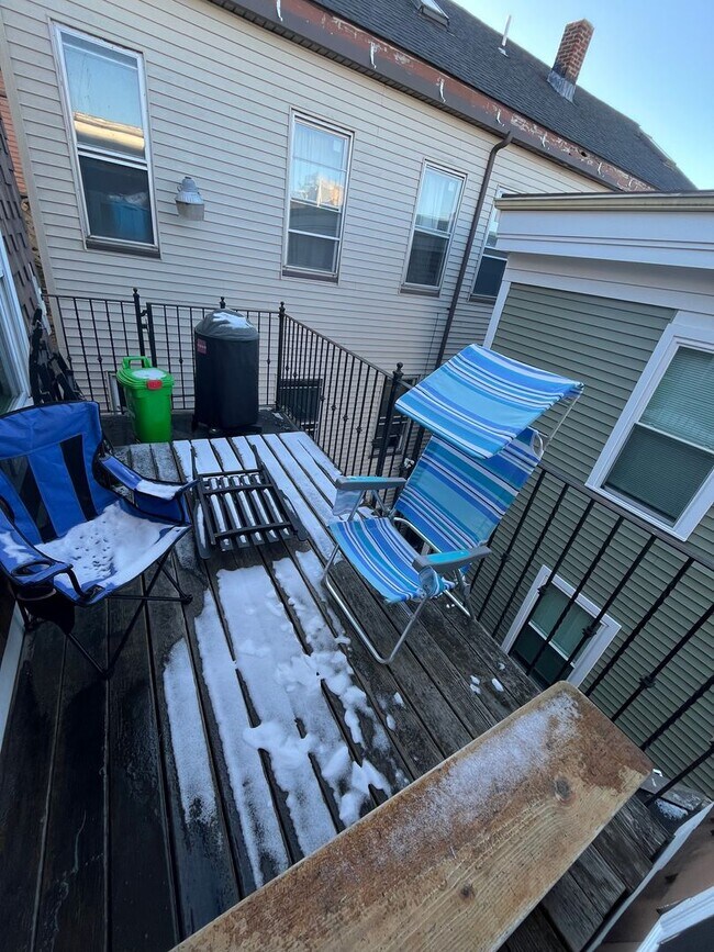 Photo - Great 5 bed Close to Northeastern