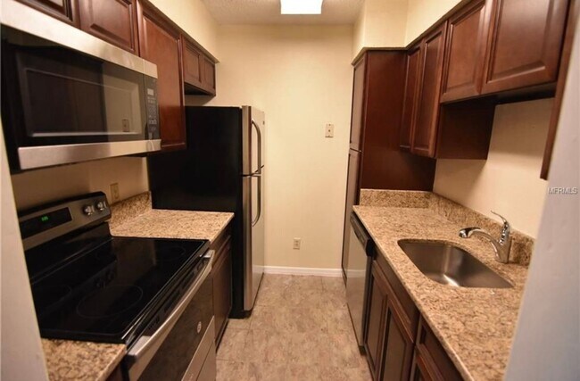 Photo - 2B/1B Condo 12 min from Orlando downtown Unit 201