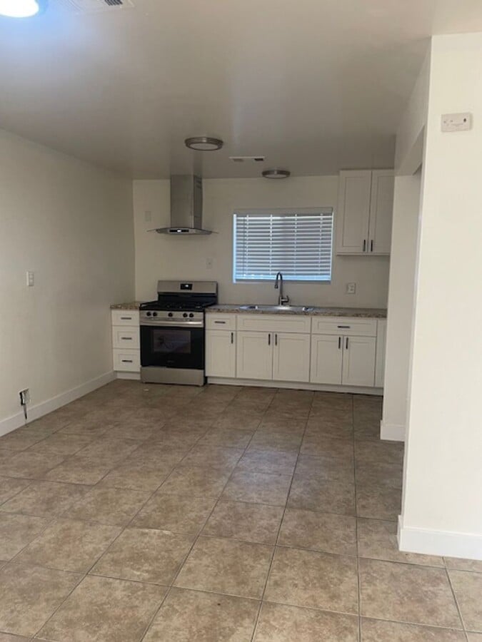 Photo - 306 Woodrow Ave Unidad A