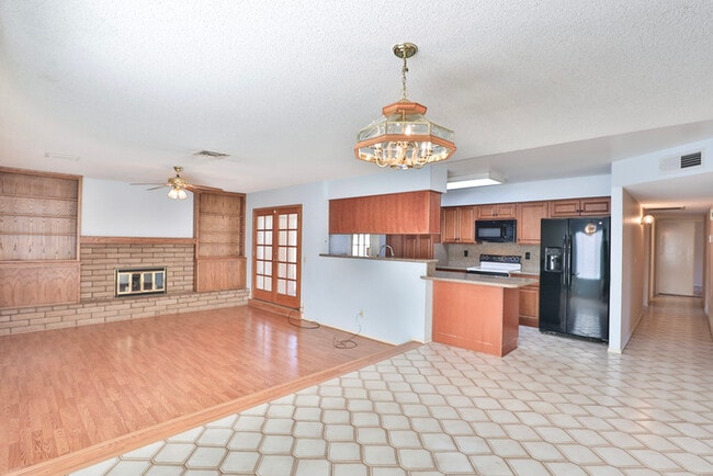 Photo - 5427 W Seldon Ln