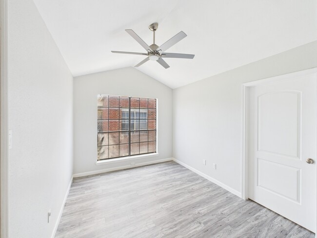 Photo - 8055 Cambridge St Unit 26