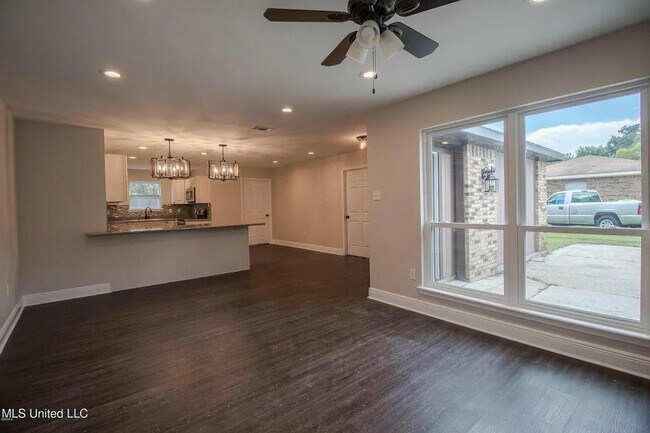 Photo - 3508 Nunnally St